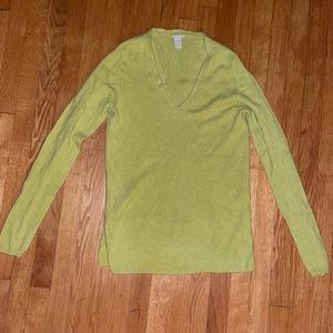 Green V neck cashmere sweater